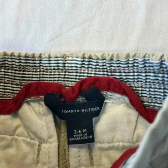 Tommy Hilfiger - 3 piece baby outfit/set. Size 3-6 months - Picture 10 of 12